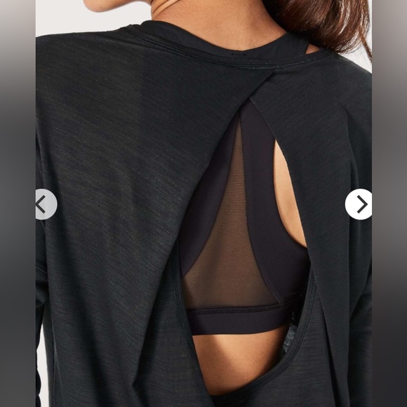 Lululemon Get Set Long Sleeve
Heathered Black / Black - Picture 5 of 9